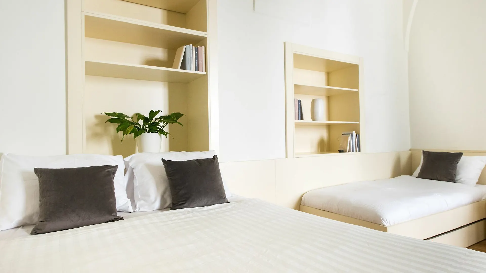 וינה Mynext - Johannesgasse Apartments מלון דירות